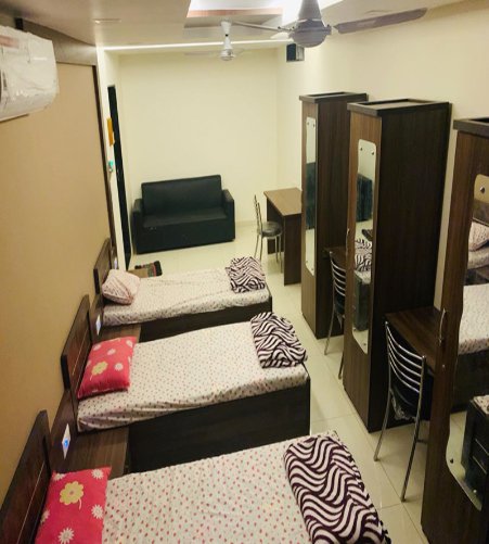 3 Sharing Room